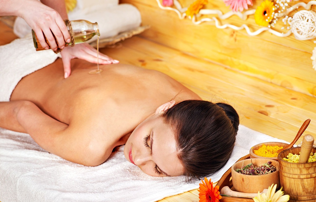 Öl Massage bei MeeDee Thaimassage in Bad Aibling